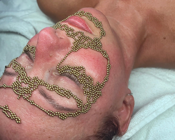 The glow is <em>real</em>, and so are the results. Let your skin <em>speak</em> for itself.